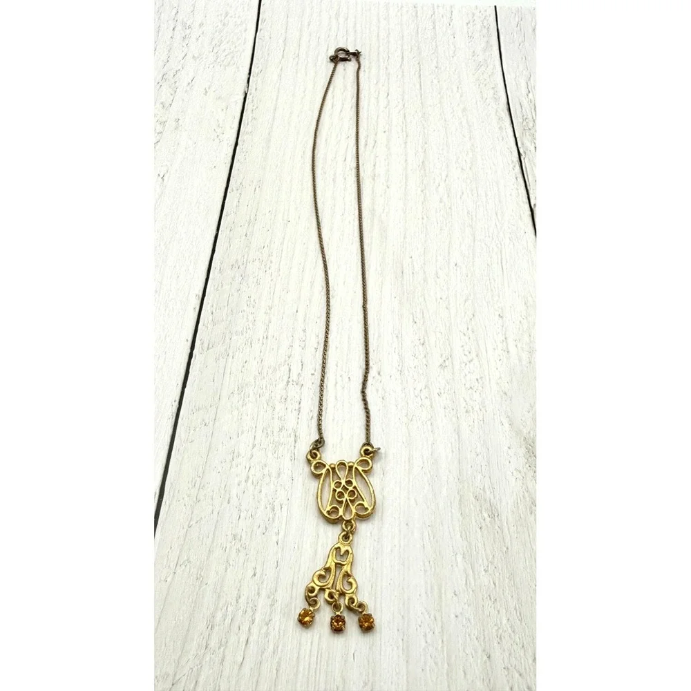 Vintage 90s Art Nouveau Gold Tone Floral Scroll Pendant Necklace 16in